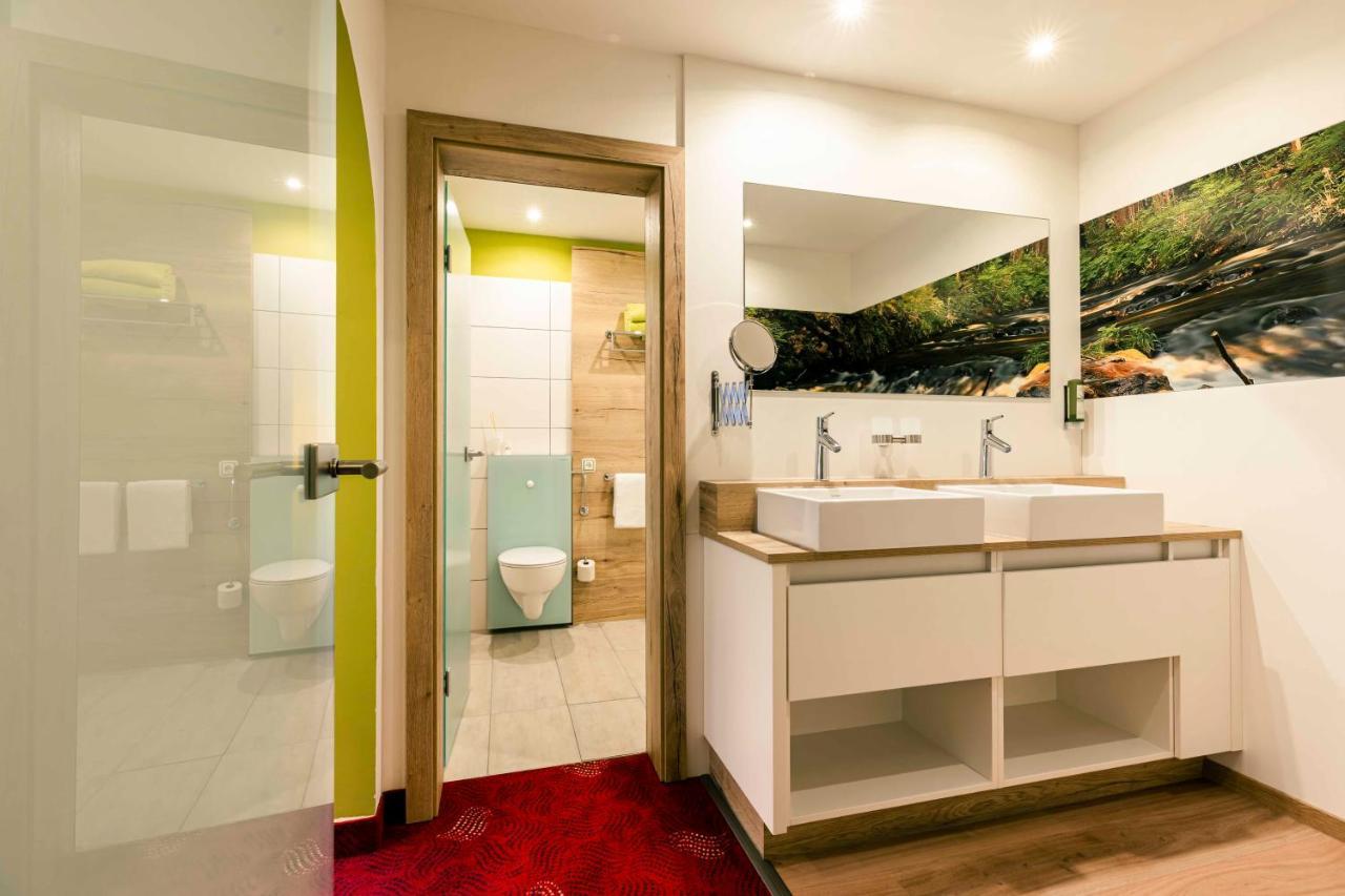 Landhotel Gruenwies -Bonsai-Wellness Garni (Adults Only) โลห์แบร์ก ภายนอก รูปภาพ