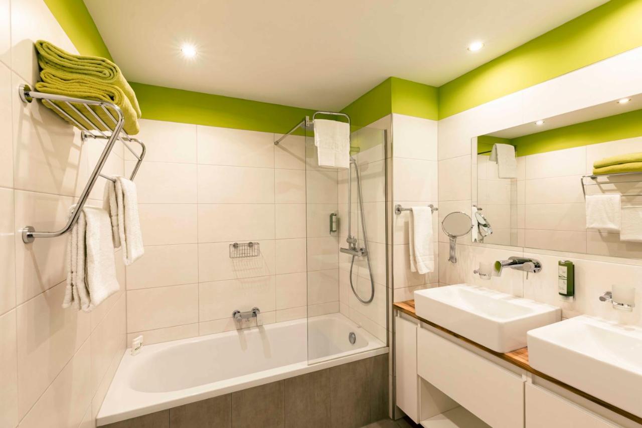 Landhotel Gruenwies -Bonsai-Wellness Garni (Adults Only) โลห์แบร์ก ภายนอก รูปภาพ