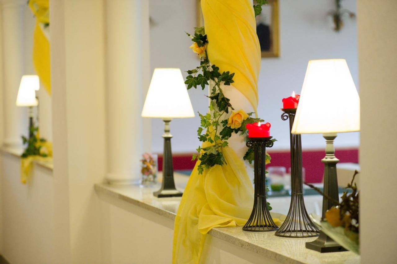 Landhotel Gruenwies -Bonsai-Wellness Garni (Adults Only) โลห์แบร์ก ภายนอก รูปภาพ